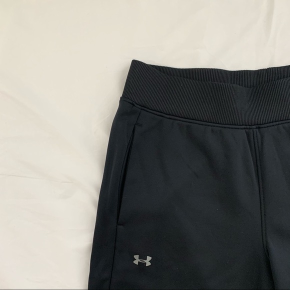 Under Armour Pants - Picture 2 of 2